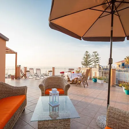 ベッド・アンド・ブレックファスト Olas Del Mar チェファル