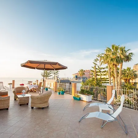 Bed and breakfast Olas Del Mar *