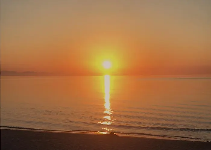 Olas Del Mar Bed & Breakfast 4*